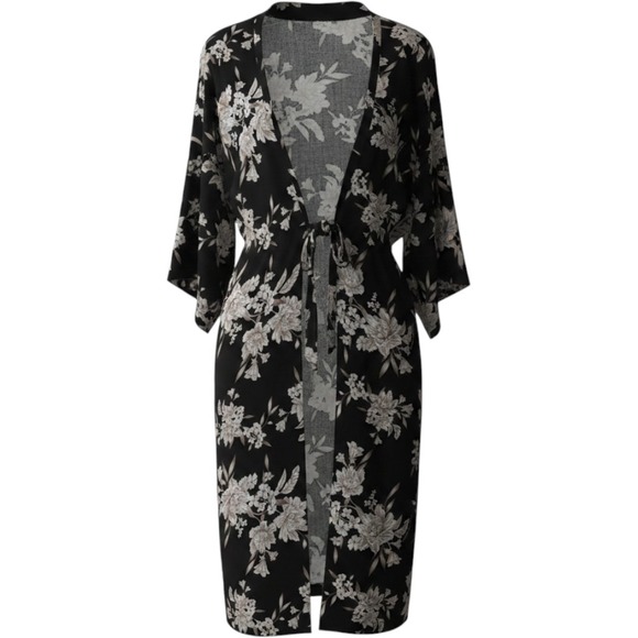 Spiritual Gangster Other - Spiritual Gangster Black White Floral Kimono Robe OS Tie Front Rayon Pockets‎